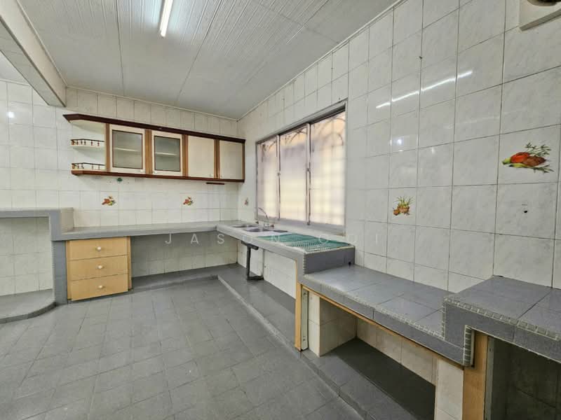 Rumah Teres 2 Tingkat untuk Disewa di Usj 11 (Subang Jaya) - Jason Ooi - Kitchen - PropertyGuru.com.my