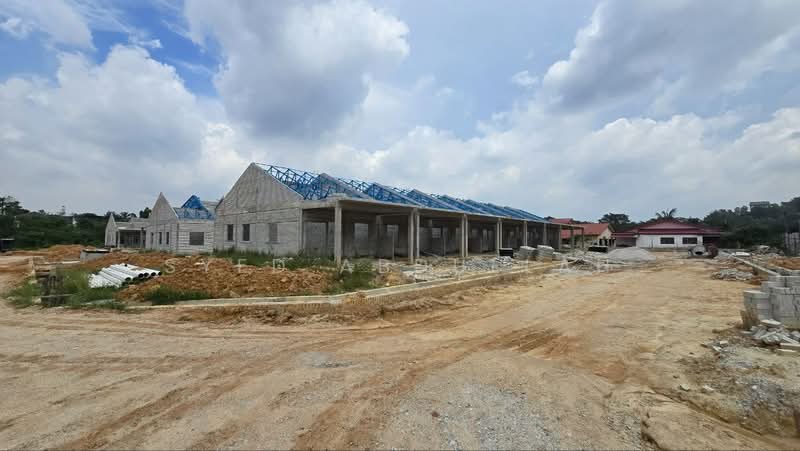 1-storey Terraced House for Sale in Seksyen U15 (Shah Alam) - Syed Abdullah - PropertyGuru.com.my