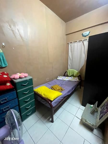 2-storey Terraced House for Sale in Taman Suria Pendamar (Pelabuhan Klang) - KH Chong - Bedroom - PropertyGuru.com.my