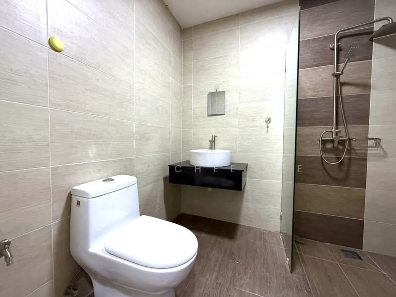Service Residence for Sale at Molek Regency - Chew Chee Yee - PropertyGuru.com.my