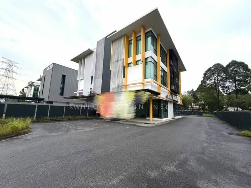 Shop / Office for Sale in Kota Kemuning (Shah Alam) - Kho Daniel - Exterior - PropertyGuru.com.my