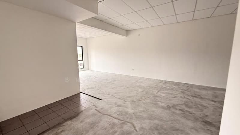 Kedai / Pejabat untuk Disewa di Bukit Jelutong (Shah Alam) - Bryan Yeoh - Interior - PropertyGuru.com.my