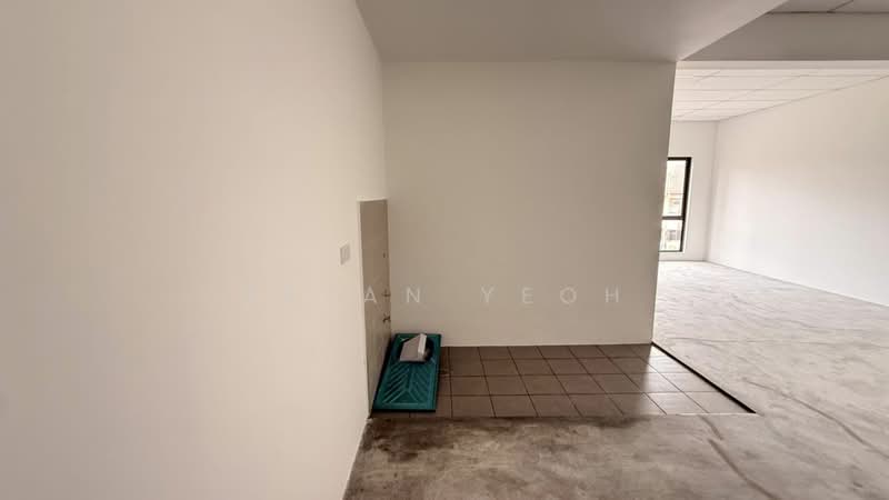 Kedai / Pejabat untuk Disewa di Bukit Jelutong (Shah Alam) - Bryan Yeoh - Interior - PropertyGuru.com.my