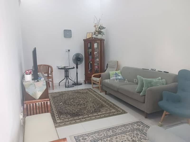 1-storey Terraced House for Sale in Taman Warisan Hijauan (Sepang) - Azira Ahmad - Living Room - PropertyGuru.com.my