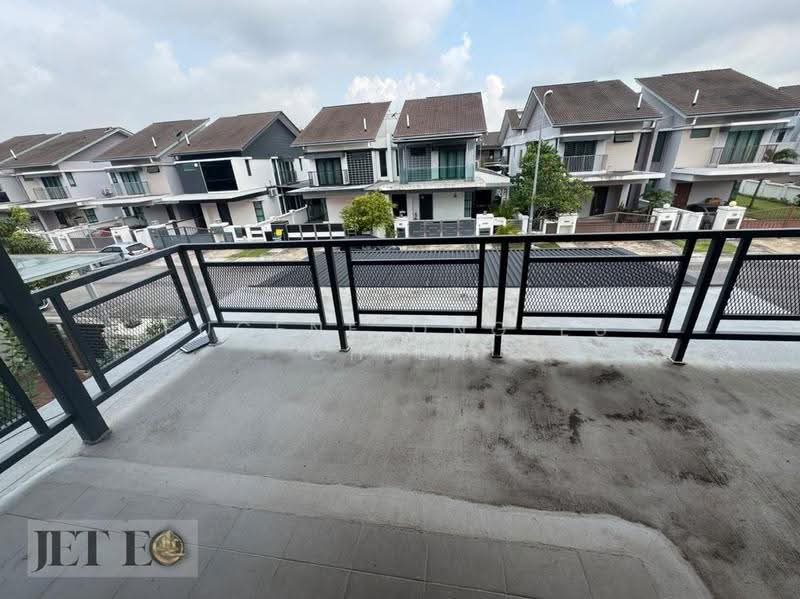 Rumah Berkembar untuk Dijual di Tanjong Duabelas (Selangor) - Eugene Ong Eu chieh - Exterior - PropertyGuru.com.my