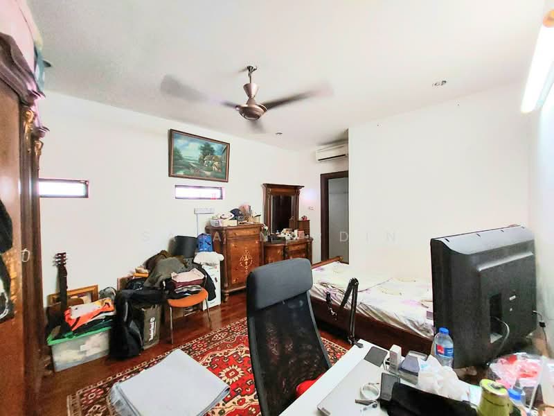 Rumah Banglo untuk Dijual di Seksyen 27 (Shah Alam) - Sa'a Nordin - Bedroom - PropertyGuru.com.my