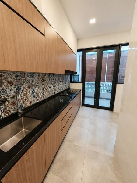 3-storey Terraced House for Sale in Valencia (Sungai Buloh) - Celina Koh - PropertyGuru.com.my