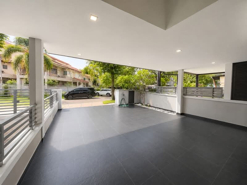 3-storey Terraced House for Sale in Valencia (Sungai Buloh) - Celina Koh - PropertyGuru.com.my