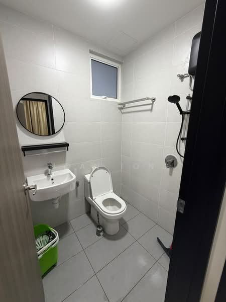 Service Residence for Rent at TRELLIS RESIDENCES - Joan Tong - Bathroom - PropertyGuru.com.my