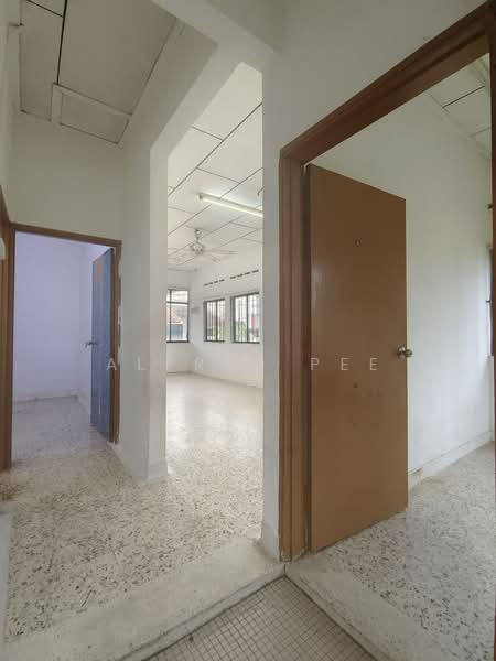 1-storey Terraced House for Sale in Taman Daya (Johor Bahru) - Alfred Pee - PropertyGuru.com.my