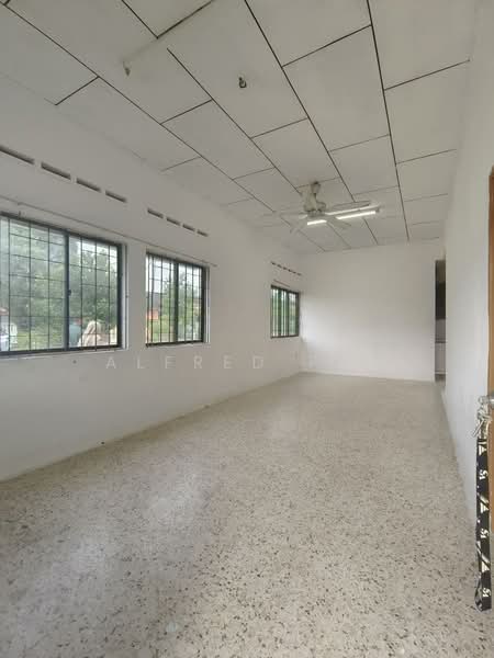 1-storey Terraced House for Sale in Taman Daya (Johor Bahru) - Alfred Pee - PropertyGuru.com.my