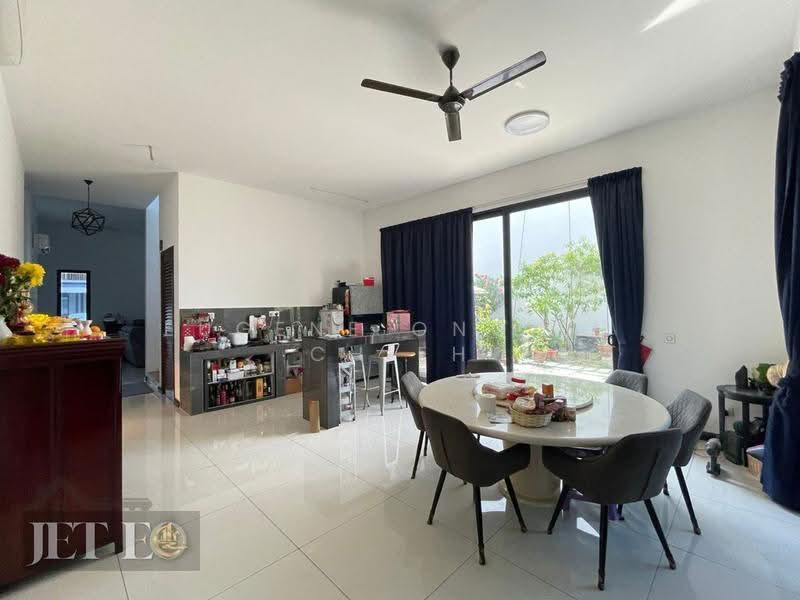 Bungalow House for Sale in Telok Panglima Garang (Selangor) - Eugene Ong Eu chieh - Living Room - PropertyGuru.com.my