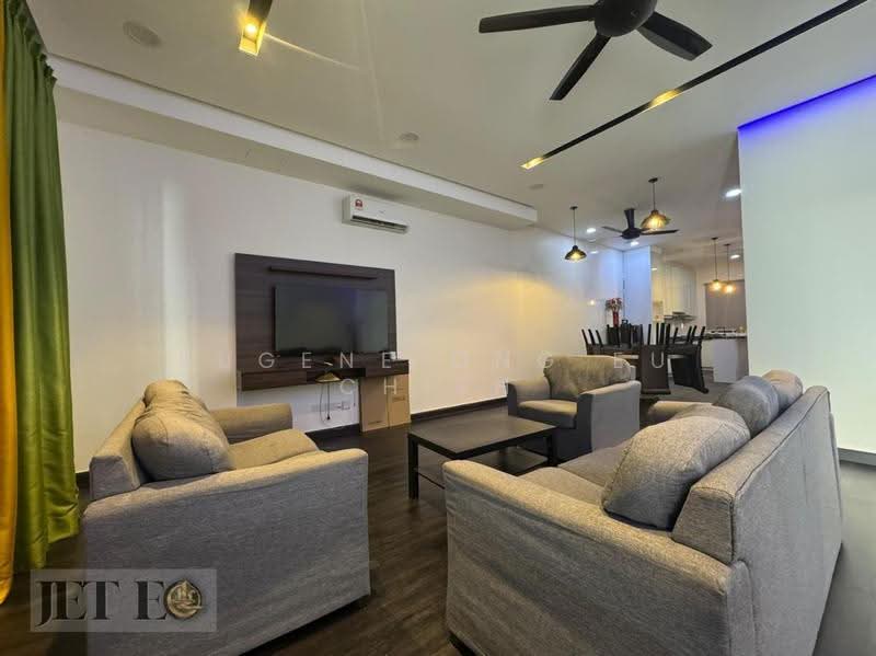 Rumah Teres 1-Tingkat untuk Dijual di Tanjong Duabelas (Selangor) - Eugene Ong Eu chieh - Living Room - PropertyGuru.com.my