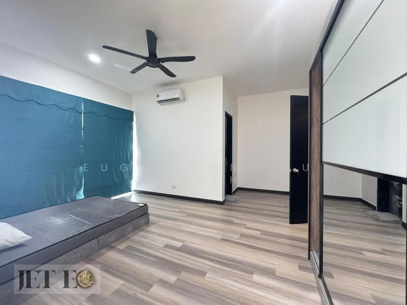Rumah Teres 1-Tingkat untuk Dijual di Tanjong Duabelas (Selangor) - Eugene Ong Eu chieh - Bedroom - PropertyGuru.com.my