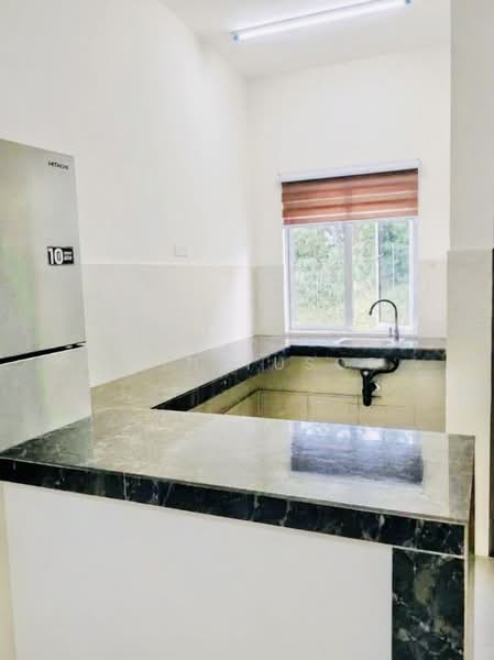 Rumah Bandar untuk Disewa di Sepang (Selangor) - Erin Yusof - Kitchen - PropertyGuru.com.my