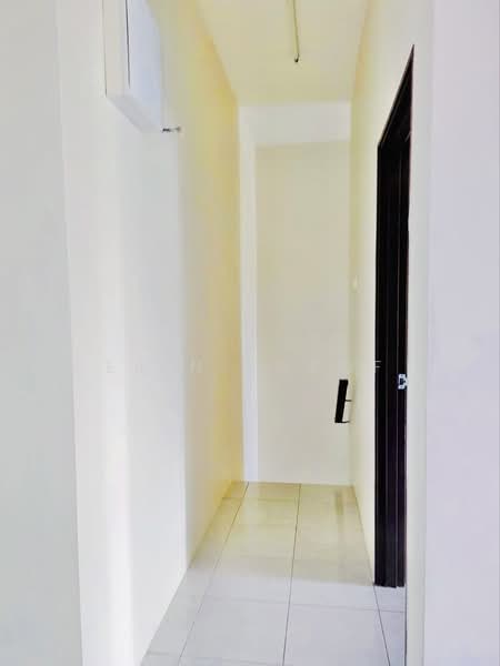 Rumah Bandar untuk Disewa di Sepang (Selangor) - Erin Yusof - Corridor - PropertyGuru.com.my