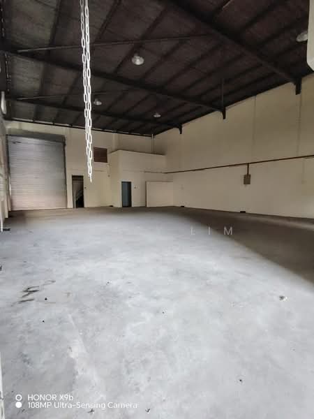 Factory for Rent in Taman Tan Sri Yaacob (Johor Bahru) - Mancy Lim - Interior - PropertyGuru.com.my