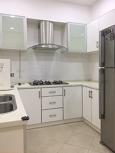 Kondominium untuk Dijual di Surian Condominium - Tarsha Lim - Kitchen - PropertyGuru.com.my