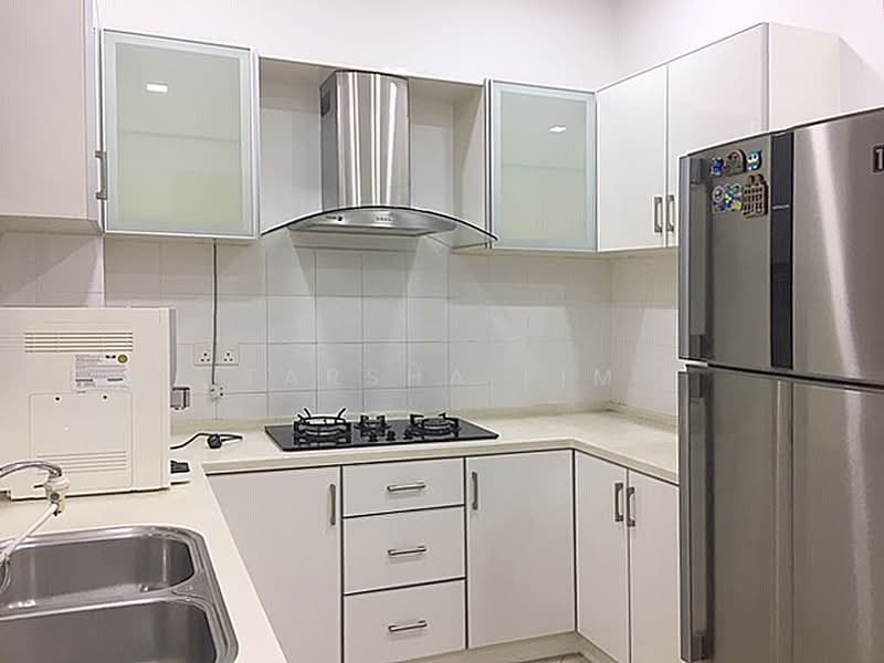 Kondominium untuk Dijual di Surian Condominium - Tarsha Lim - Kitchen - PropertyGuru.com.my