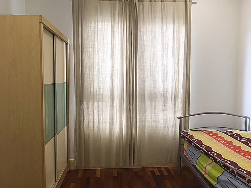 Kondominium untuk Dijual di Surian Condominium - Tarsha Lim - Bedroom - PropertyGuru.com.my
