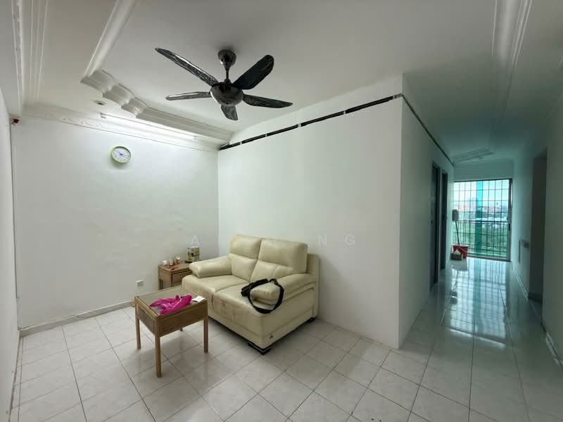 Kondominium untuk Disewa di Seri Cendekia - Addy Ng - Living Room - PropertyGuru.com.my