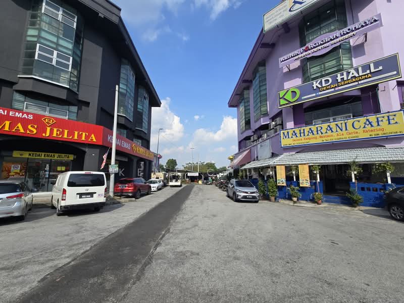 Shop for Sale in Seksyen 6 (Kota Damansara) - Kent Chua - Exterior - PropertyGuru.com.my