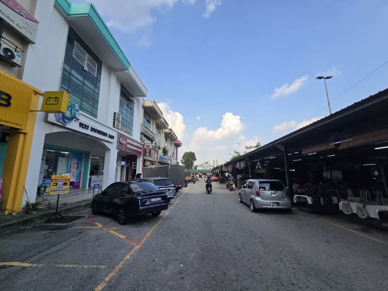 Shop for Sale in Seksyen 6 (Kota Damansara) - Kent Chua - Exterior - PropertyGuru.com.my