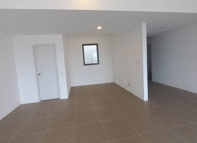 Service Residence for Sale at Suite Enesta - Ryan Tee - Interior - PropertyGuru.com.my