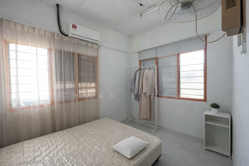 Flat for Sale at Taman Perling - Chuan Liang - Bedroom - PropertyGuru.com.my