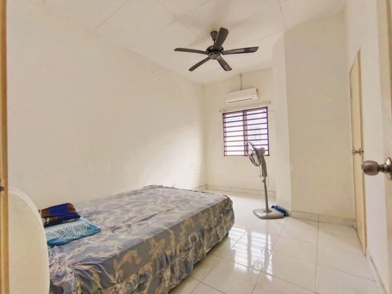 Rumah Teres 2 Tingkat untuk Dijual di Taman Forest Heights (Ampangan) - Azrul Othman - Bedroom - PropertyGuru.com.my