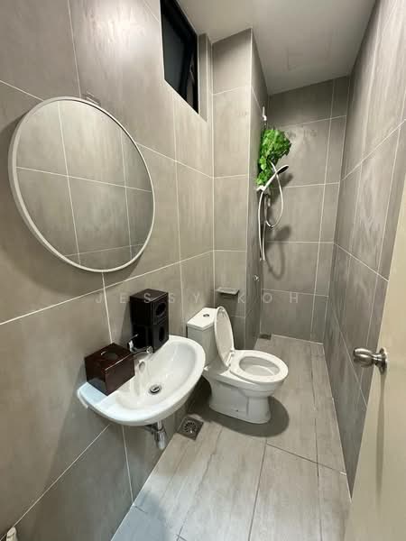 Servis Apartment untuk Disewa di Space Residency - Jessy Koh - Bathroom - PropertyGuru.com.my