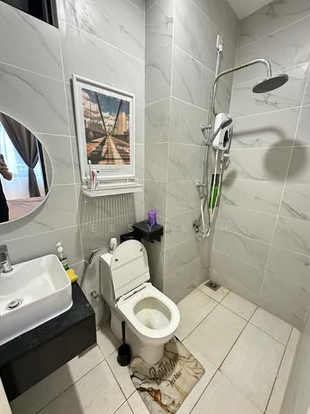 Servis Apartment untuk Disewa di Space Residency - Jessy Koh - Bathroom - PropertyGuru.com.my