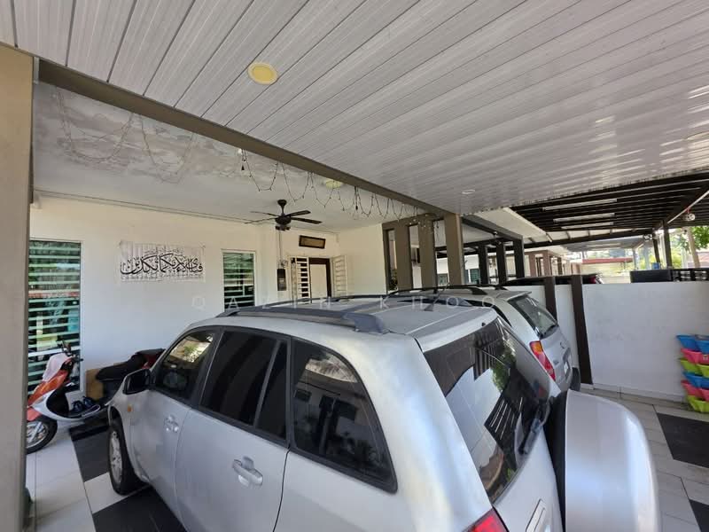 Semi-Detached House for Sale in Taman Mewah Indah (Batu Gajah) - Qazin Khoo - Exterior - PropertyGuru.com.my