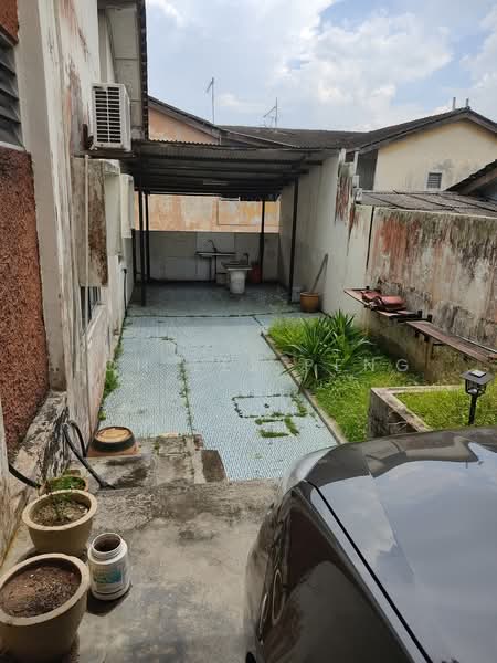 Rumah Berkembar untuk Dijual di Taman Nora (Ulu Tiram) - Cora Loh - PropertyGuru.com.my