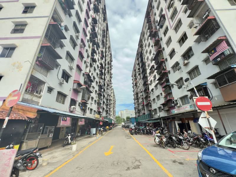 Rumah Flat untuk Dijual di Damai - Ajwad Azizan - PropertyGuru.com.my