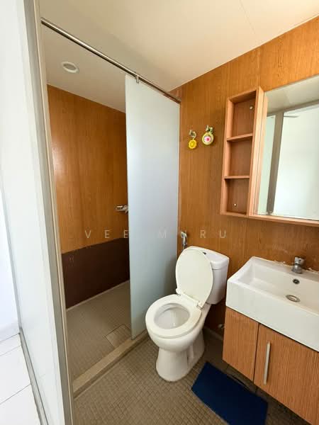 Kondominium untuk Disewa di Green Beverly Hills - Residensi Lili - Vee Muru - Bathroom - PropertyGuru.com.my