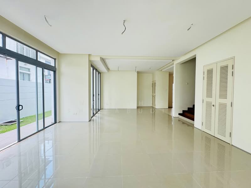 Rumah Berkembar untuk Dijual di Denai Alam (Shah Alam) - Nahathir Shahabudin - Living Room - PropertyGuru.com.my