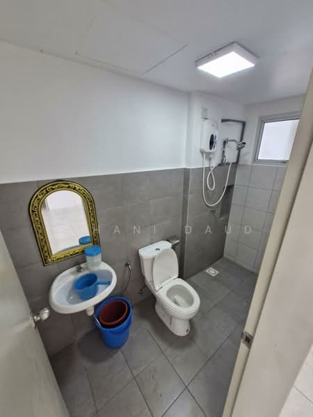 Apartment for Rent at Residensi Tasikmas - Rohani Daud - Bathroom - PropertyGuru.com.my