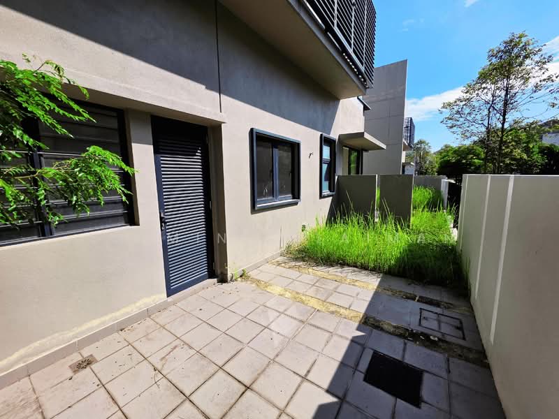 Bungalow for Sale in Kota Kemuning (Shah Alam) - Yasmin Sulaiman - Exterior - PropertyGuru.com.my
