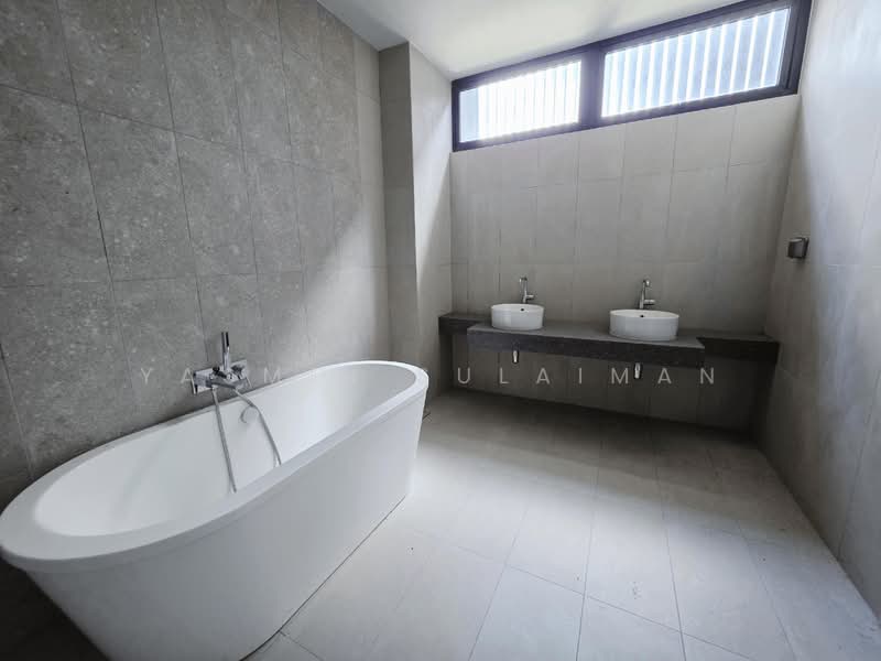 Bungalow for Sale in Kota Kemuning (Shah Alam) - Yasmin Sulaiman - Bathroom - PropertyGuru.com.my