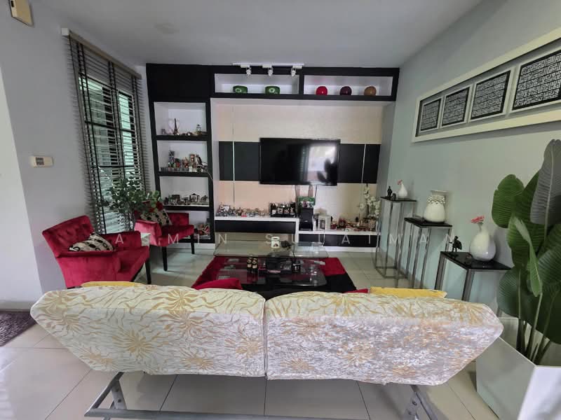 Rumah Teres 2 Tingkat untuk Dijual di Alam Impian (Shah Alam) - Yasmin Sulaiman - Living Room - PropertyGuru.com.my