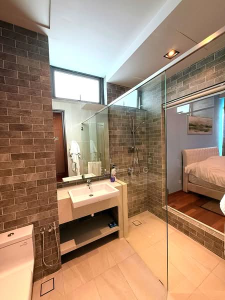 Condominium for Sale at Queens Residences Q2 @ Queens Waterfront - Pauline Cheong - Bathroom - PropertyGuru.com.my