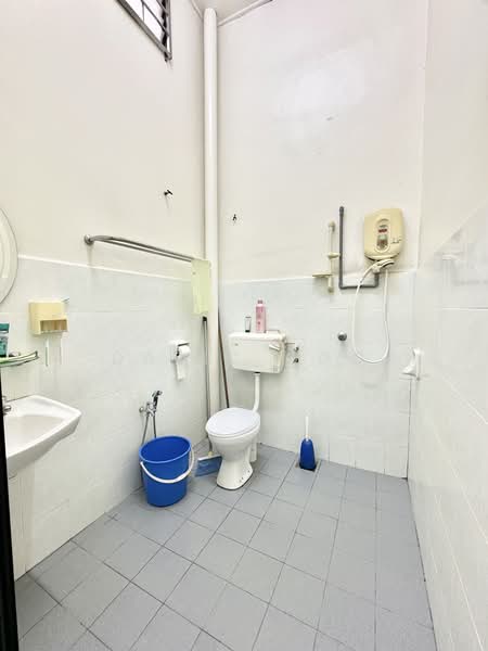 2-storey Terraced House for Sale in Taman Bukit Cheng (Cheng) - Daric Goo - PropertyGuru.com.my