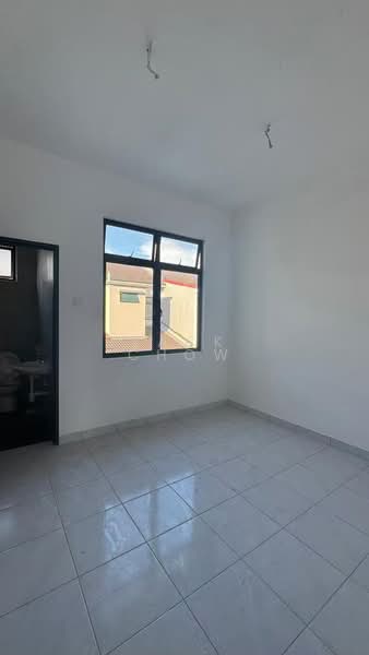 2-storey Terraced House for Sale in Taman Austin Duta (Tebrau) - Zack Chow - Bathroom - PropertyGuru.com.my