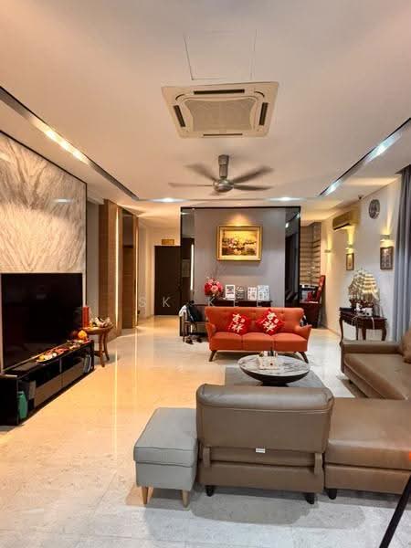 Semi-Detached House for Sale in Lake Fields (Sungai Besi) - SK Kee - Living Room - PropertyGuru.com.my
