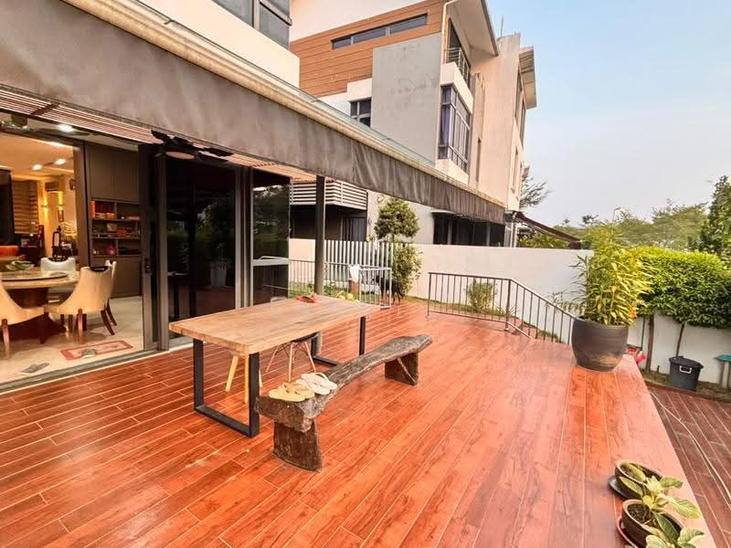 Semi-Detached House for Sale in Lake Fields (Sungai Besi) - SK Kee - Exterior - PropertyGuru.com.my