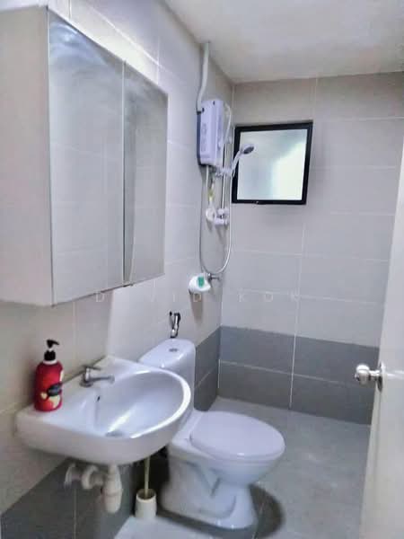 Servis Apartment untuk Dijual di Alam Sanjung - David Kok - Bathroom - PropertyGuru.com.my