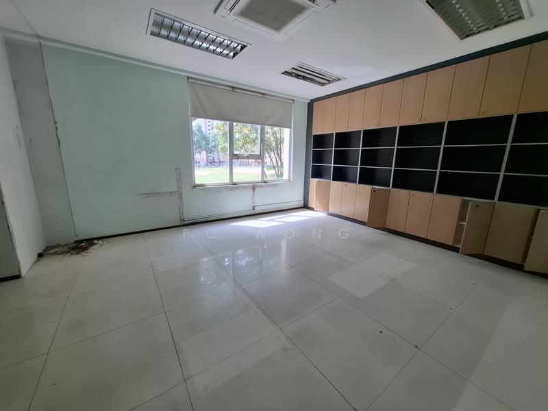 Shop / Office for Rent in Taman Wangsa Permai (Kepong) - FC Wong - Interior - PropertyGuru.com.my