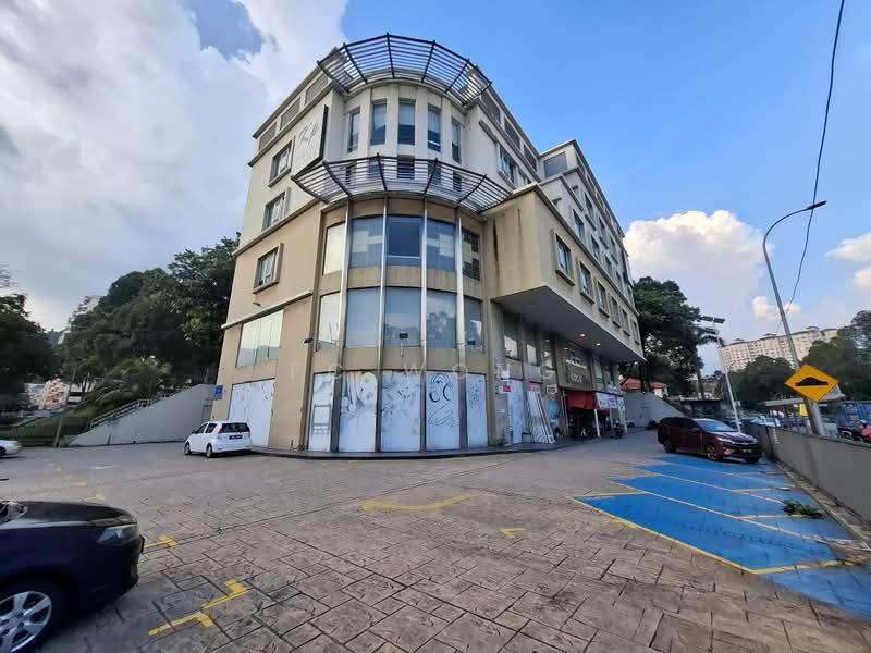 Shop / Office for Rent in Taman Wangsa Permai (Kepong) - FC Wong - Exterior - PropertyGuru.com.my