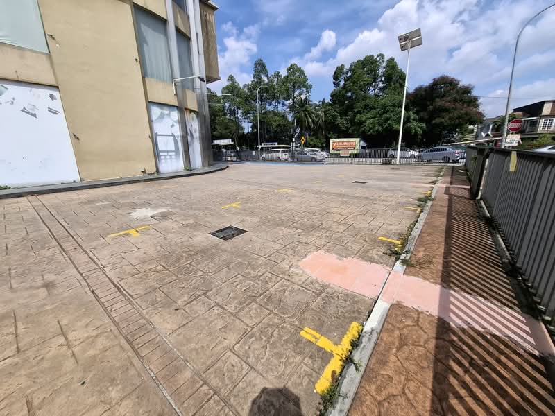 Shop / Office for Rent in Taman Wangsa Permai (Kepong) - FC Wong - PropertyGuru.com.my